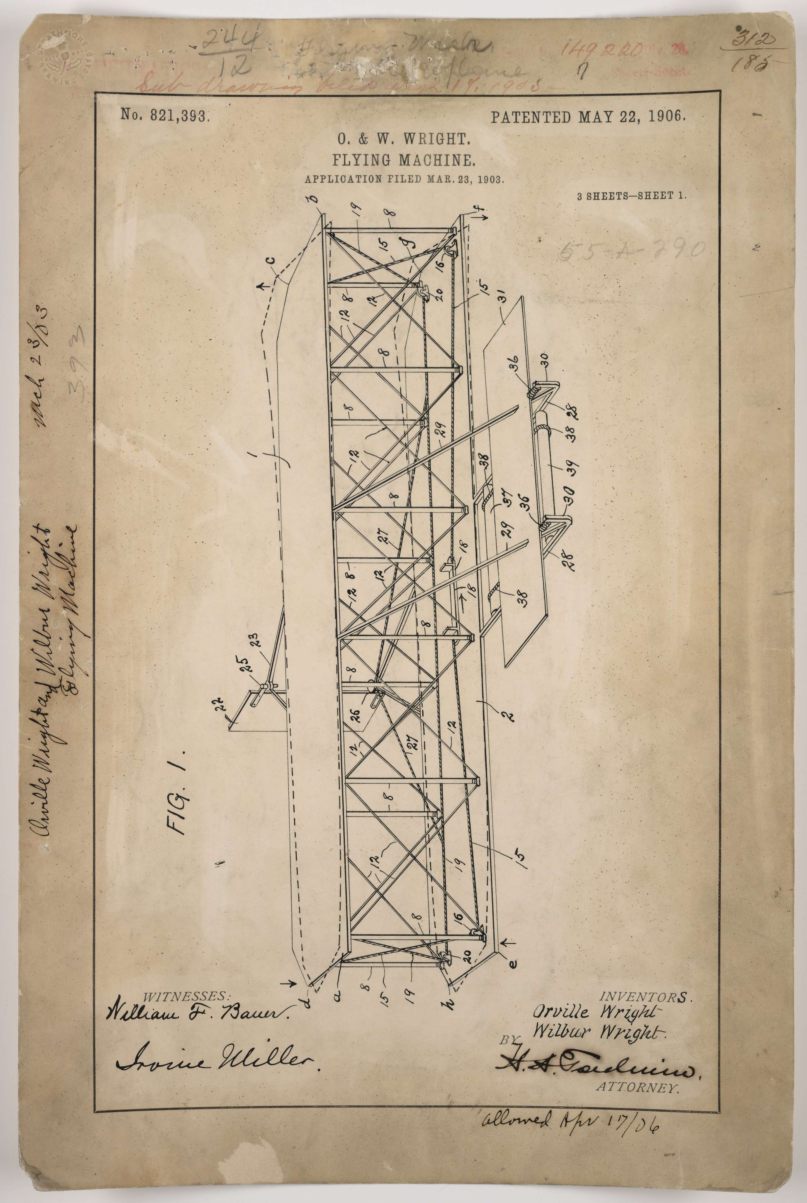Oblique view of the airplane - Wright 1906 Patent